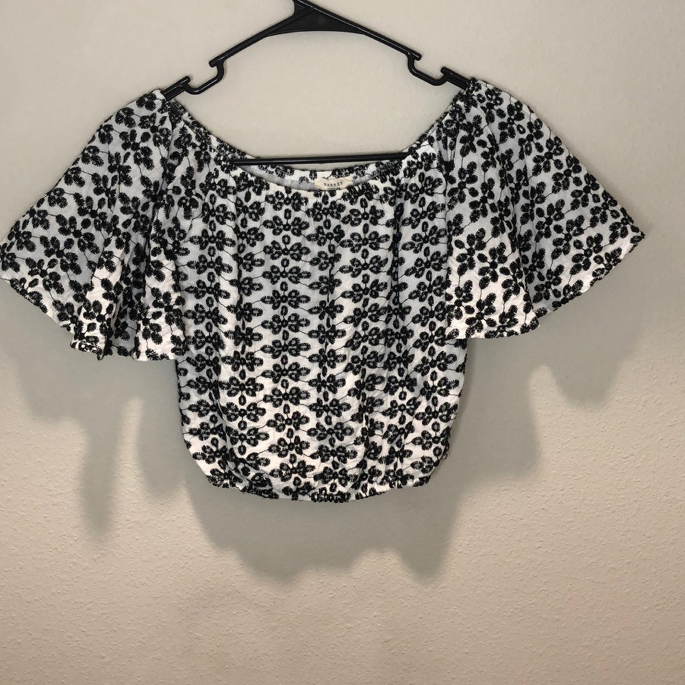 Black and White, off the shoulder,Crop Top